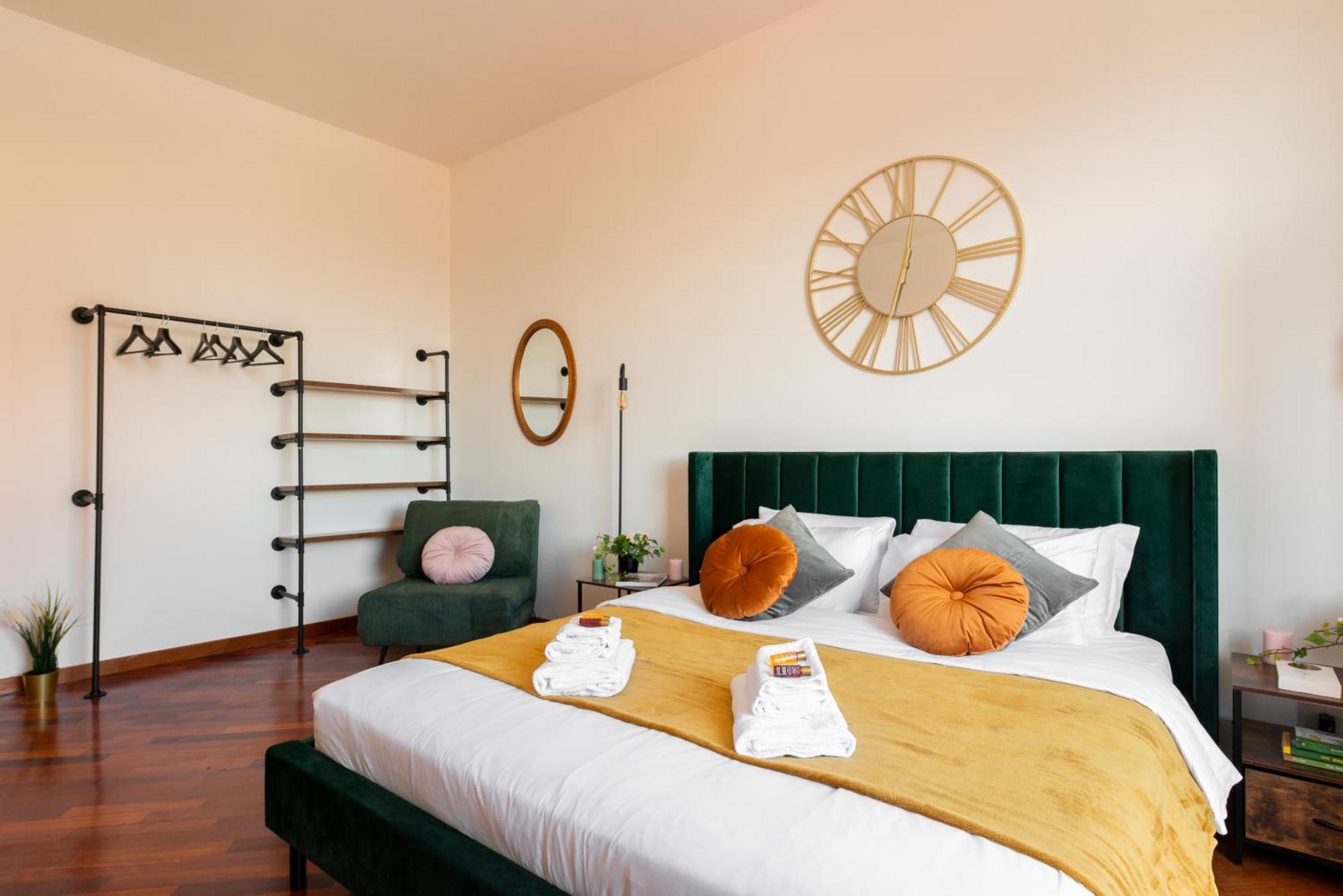 Piacentino Homes San Giovanni Apartment Рим Экстерьер фото